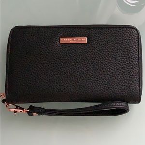 Adrienne Vittadini wallet